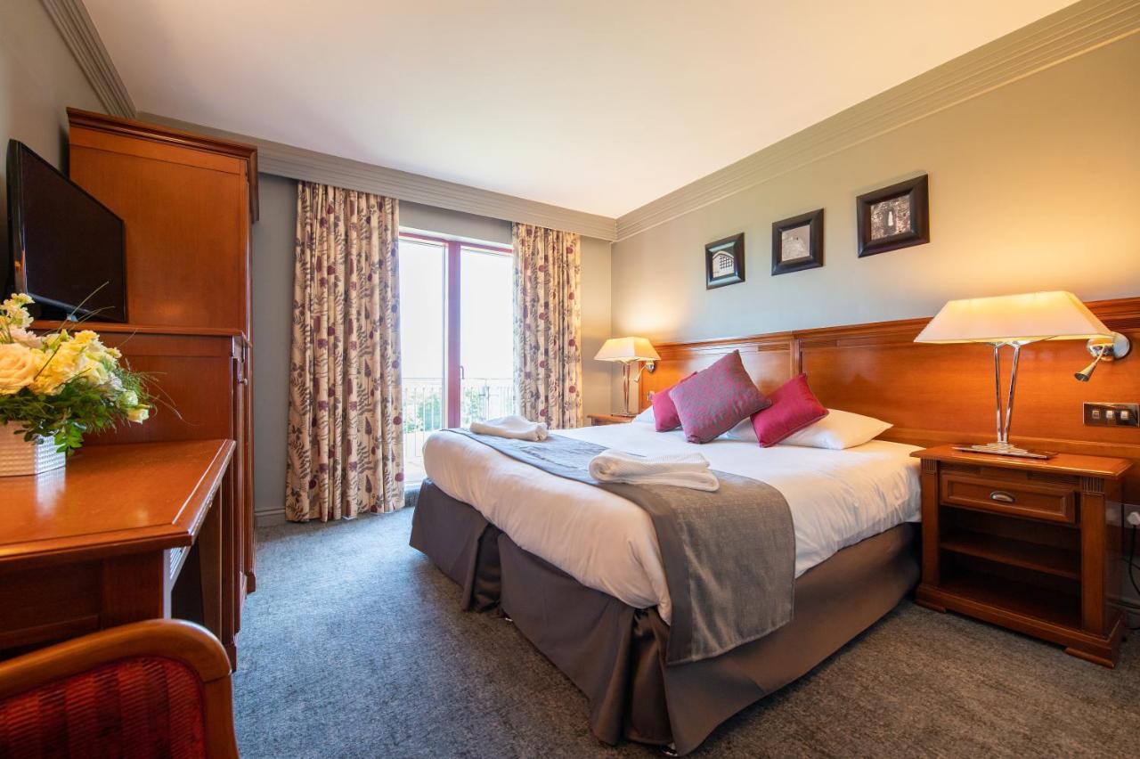 Bryn Meadows Golf, Hotel & Spa Блэквуд Экстерьер фото