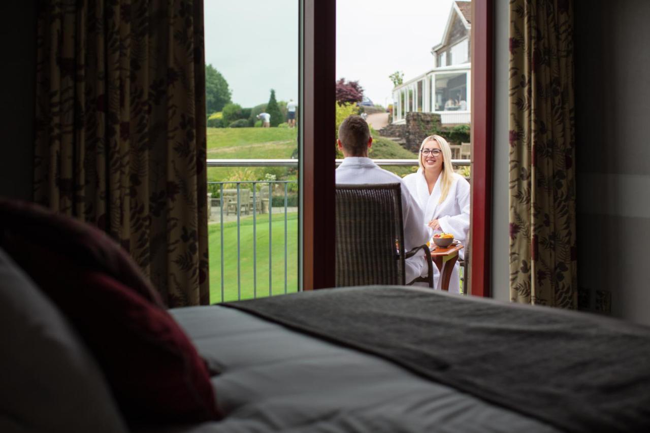 Bryn Meadows Golf, Hotel & Spa Блэквуд Экстерьер фото