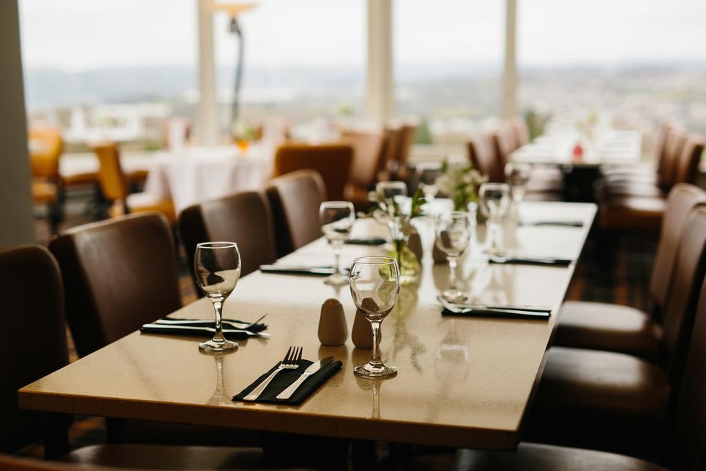 Bryn Meadows Golf, Hotel & Spa Блэквуд Экстерьер фото
