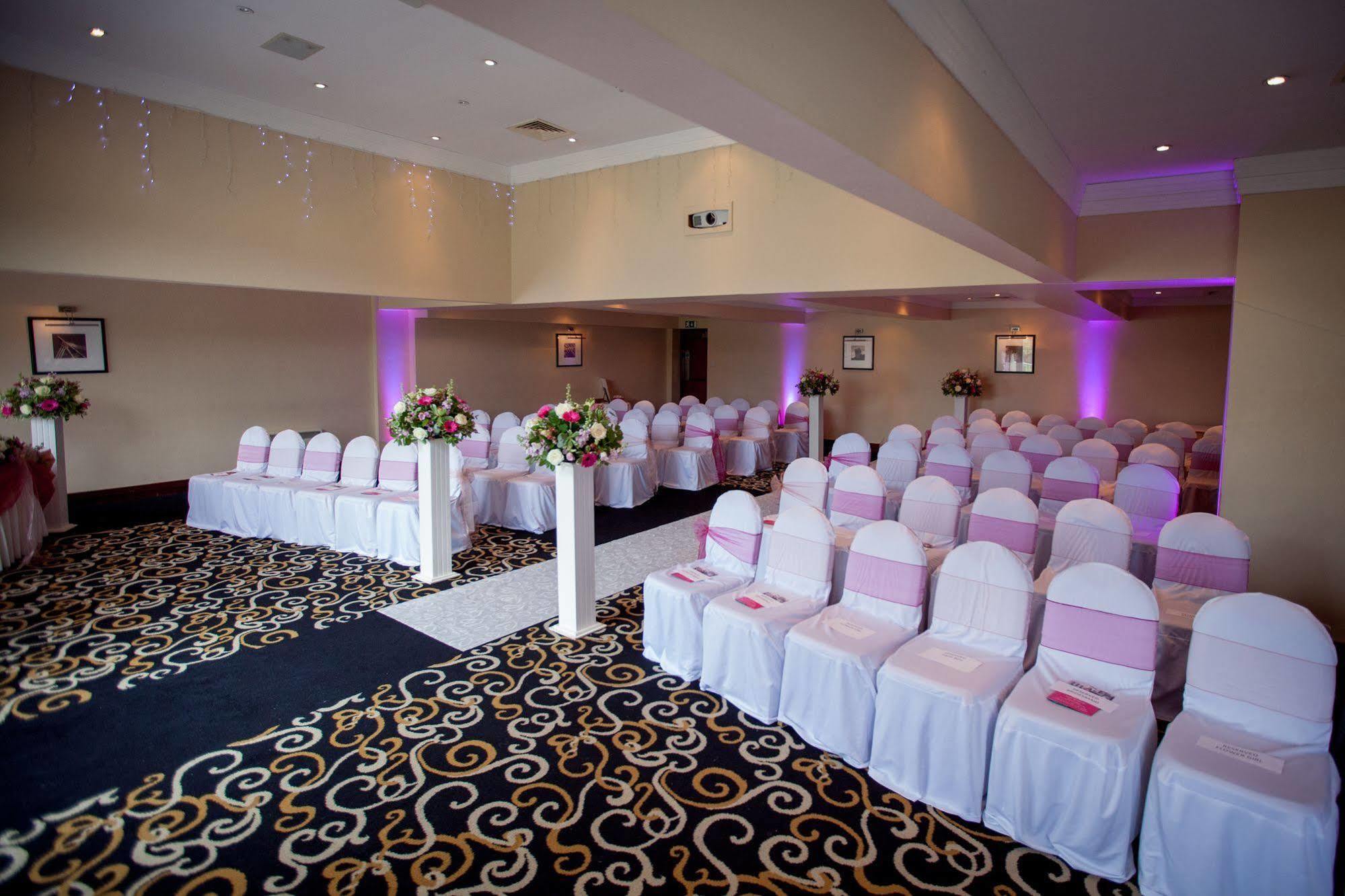 Bryn Meadows Golf, Hotel & Spa Блэквуд Экстерьер фото