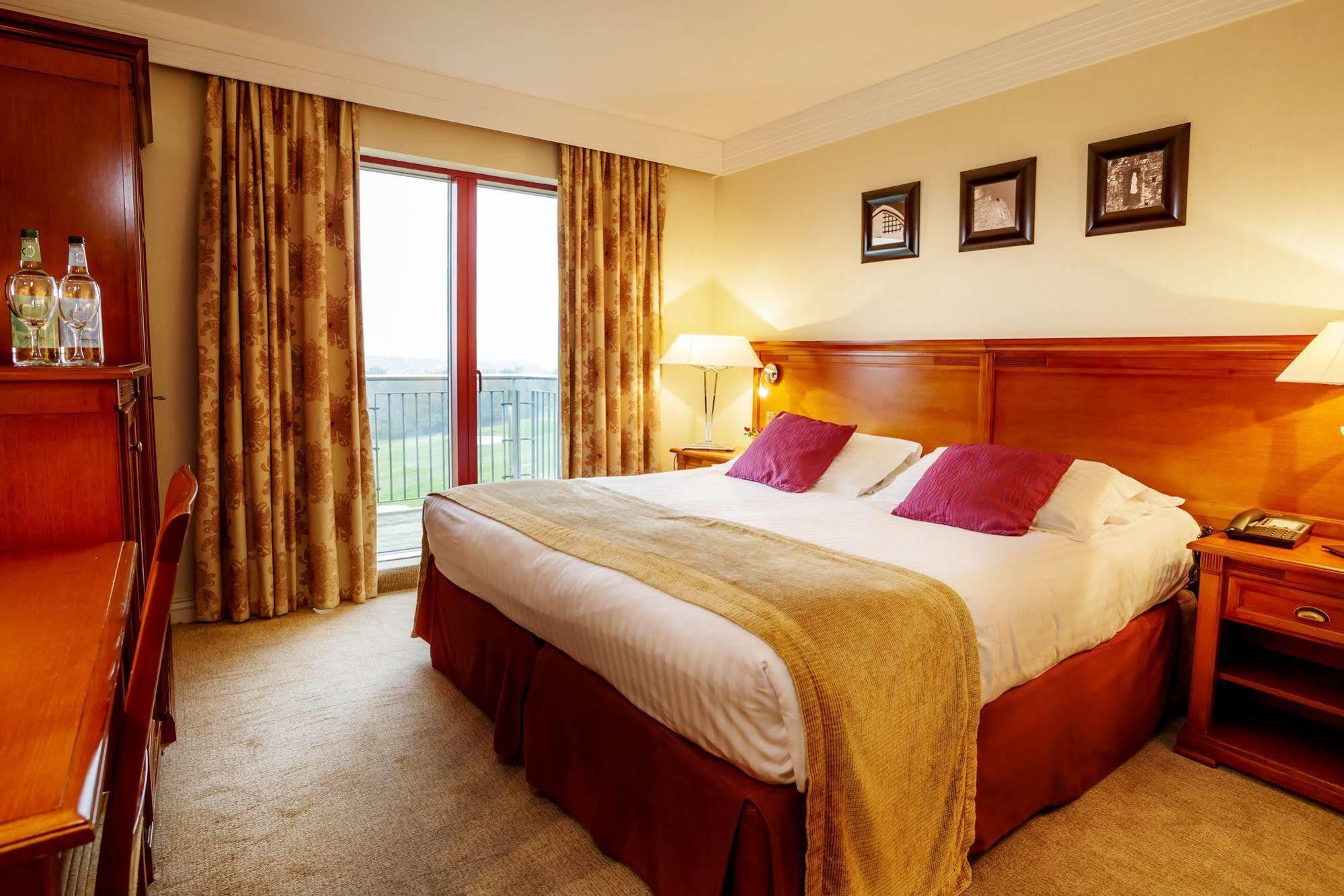 Bryn Meadows Golf, Hotel & Spa Блэквуд Экстерьер фото
