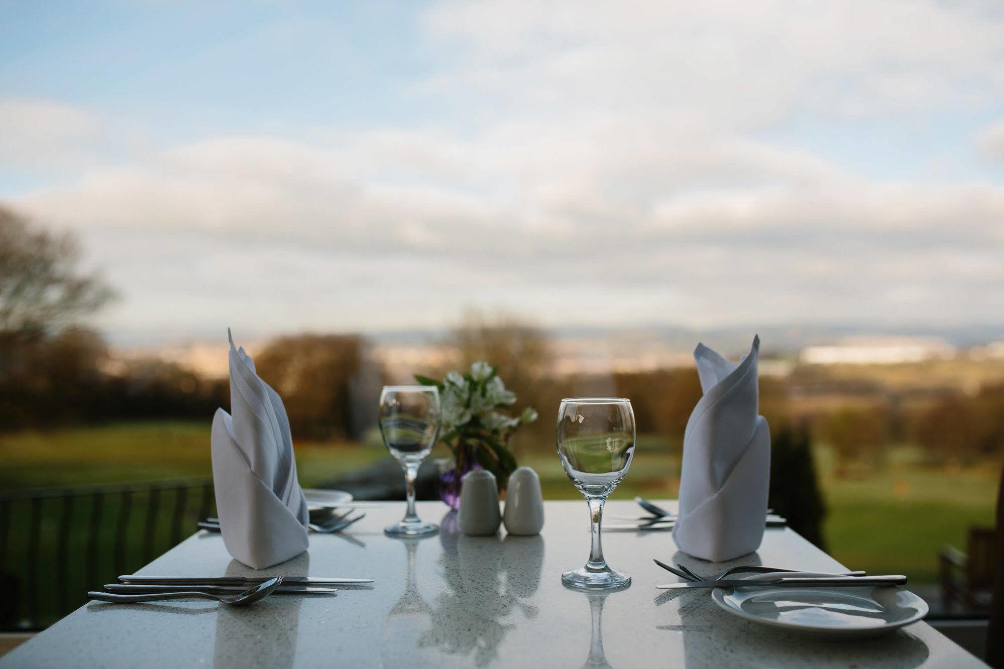Bryn Meadows Golf, Hotel & Spa Блэквуд Экстерьер фото